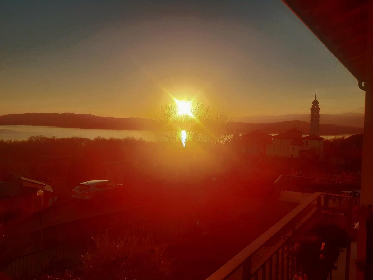 Tramonto Al Lago Gavirate Exterior photo