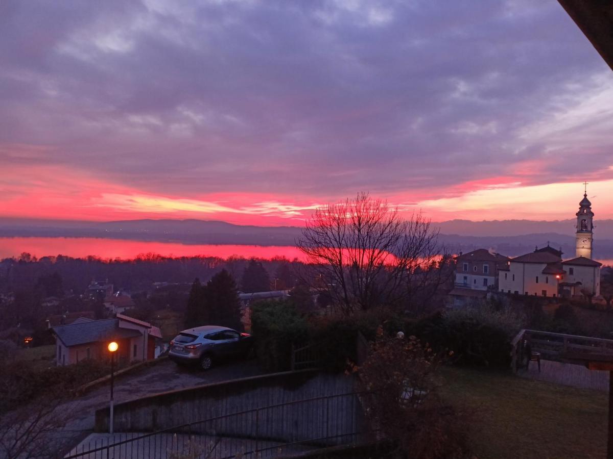 Tramonto Al Lago Gavirate Exterior photo